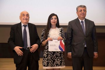 SOCAR-ın daxili təqaüdünü qazanmış tələbələrə plastik kartlar təqdim olunub - FOTO