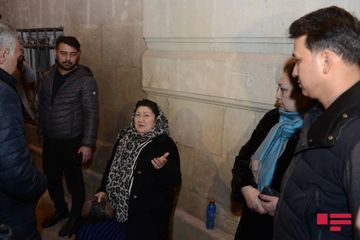 İçərişəhərdə yaşayış binasında partlayış olub, xəsarət alanlar var - YENİLƏNİB-1 - FOTO
