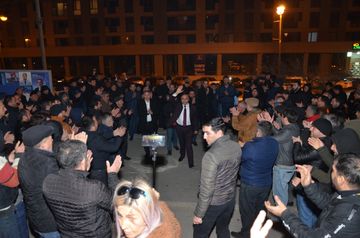 ® İqbal Ağazadənin  kitabxanadakı  görüşündə yenə izdiham yaşandı