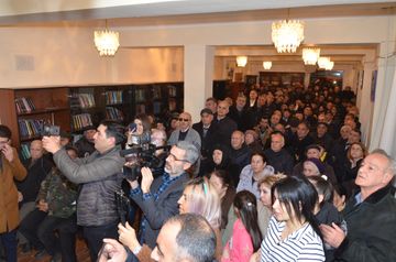 ® İqbal Ağazadənin  kitabxanadakı  görüşündə yenə izdiham yaşandı