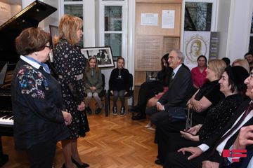 Qara Qarayevin Ev Muzeyində Polad Bülbüloğlu ilə görüş olub - FOTOSESSİYA
