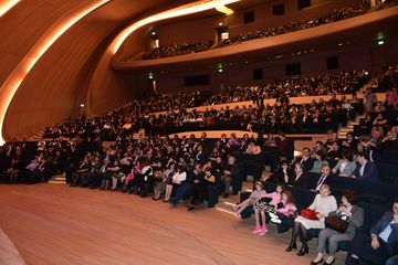 Heydər Əliyev Mərkəzində Vyana Ştraus Festival Orkestrinin konserti keçirilib