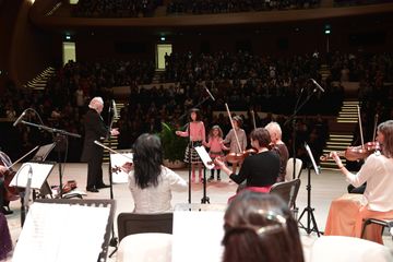 Heydər Əliyev Mərkəzində Vyana Ştraus Festival Orkestrinin konserti keçirilib