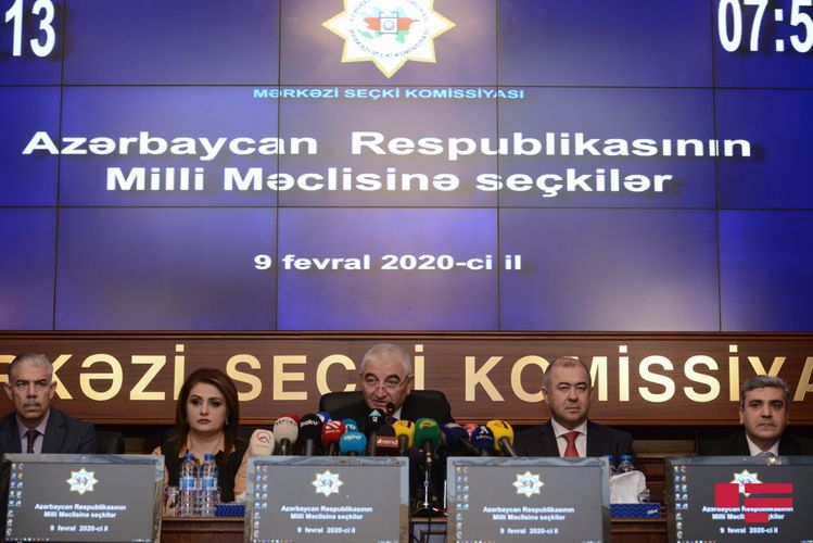 Azərbaycanda parlament seçkilərində səsvermə başlayıb