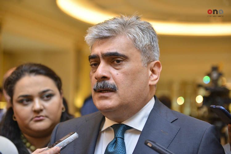 Nazir: "IBRD-nin yeni səhmlərinin alınma xərcləri yüksək olmayacaq"