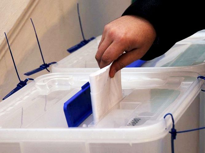 На двух участках Хатаинского четвертого избирательного округа № 36 проводится «exit-poll»