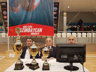 Azərbaycanın ən güclü gənc boksçuları müəyyənləşib