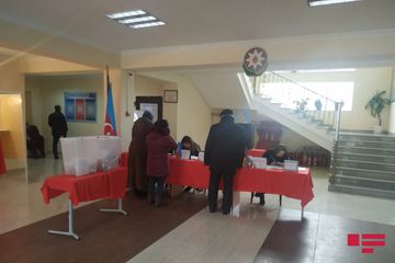 35 saylı Xətai III Seçki Dairəsinin 3 məntəqəsində 238 nəfər səs verib
