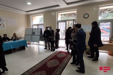 Azərbaycanda parlament seçkiləri keçirilir - FOTOSESSİYA