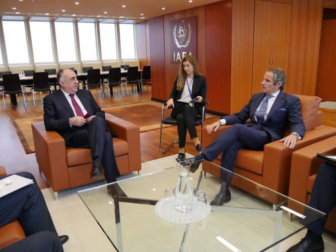 Министр пригласил гендиректора МАГАТЭ в Азербайджан