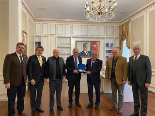 Türkiyə-Azərbaycan parlamentlərarası dostluq qrupunun rəhbəri Quba Soyqırımı Memorial Kompleksini ziyarət edib