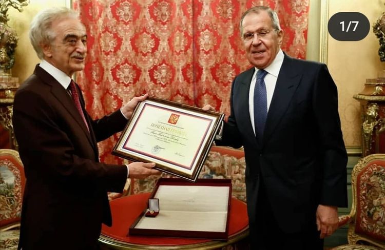 Lavrov Rusiya prezidentinin fəxri fərmanını Polad Bülbüloğluna təqdim edib - FOTO