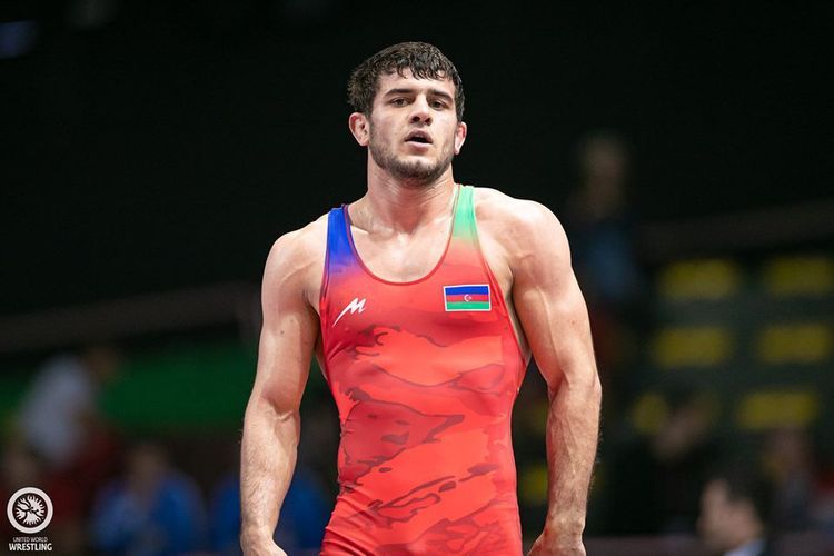 Победивший двоих армян азербайджанский борец стал чемпионом Европы