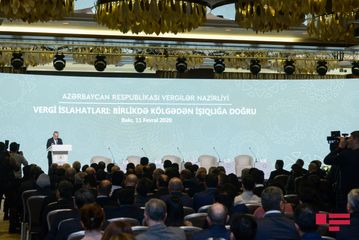 Bakıda "Vergi islahatları: birlikdə kölgədən işıqlığa doğru" mövzusunda konfrans keçirilib - FOTO