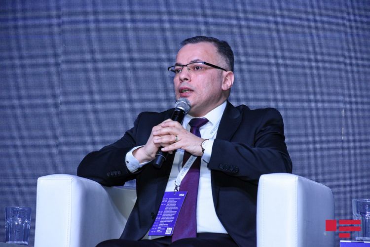 Azərbaycanda nağdsız ödənişlər 17 mlrd. manatadək arta bilər