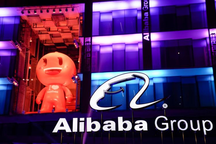 Alibaba beats quarterly revenue estimates