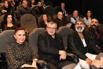İstanbulda "Ağır Romantik" filminin qala gecəsi keçirilib