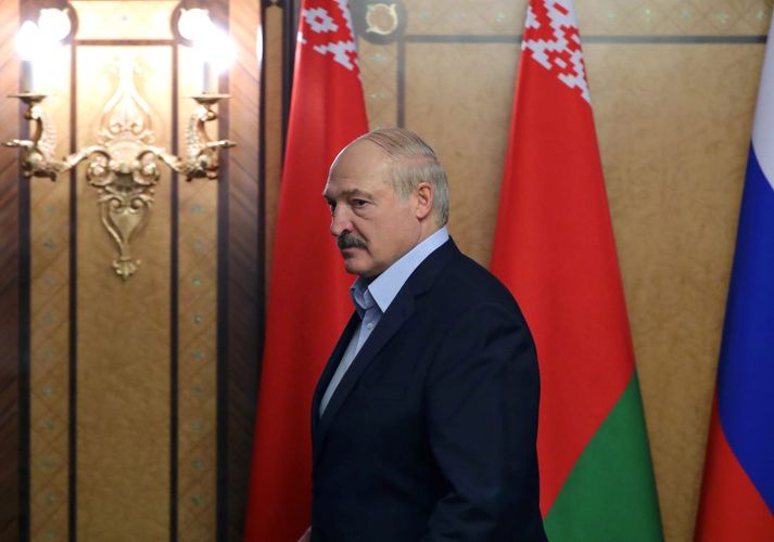  Lukashenko: "Russia hints at Belarus joining it in a unified state in exchange for oil deal"
