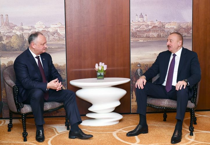Prezident İlham Əliyev Münhendə Moldova Prezidenti İqor Dodon ilə görüşüb - YENİLƏNİB