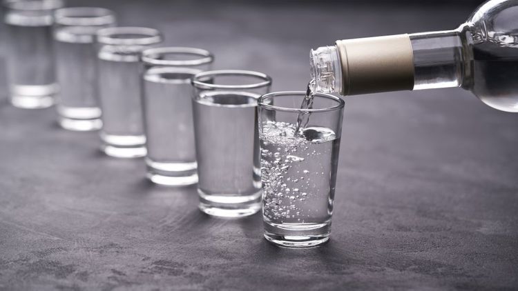 Азербайджан увеличил производство водки - ТАБЛИЦА