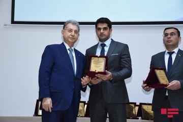 YAP könüllülərinin toplantısı keçirilib
