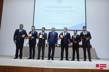 YAP könüllülərinin toplantısı keçirilib