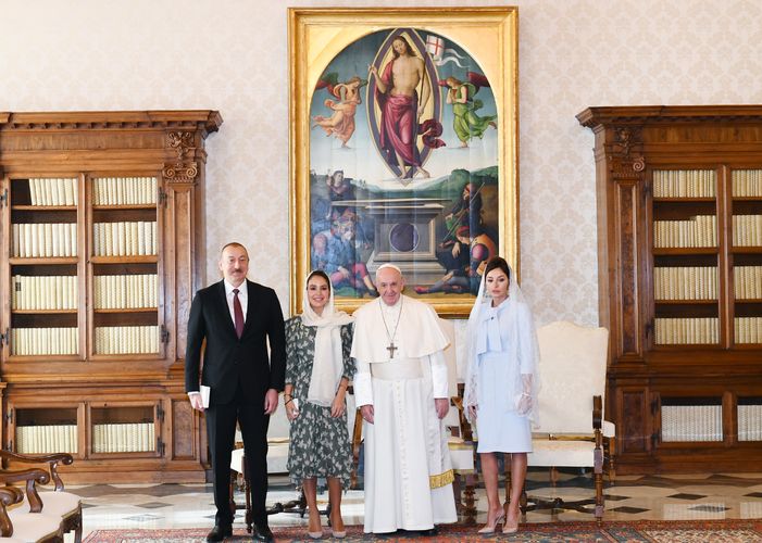 Prezident İlham Əliyev Vatikanda Papa Fransisk ilə görüşüb - YENİLƏNİB