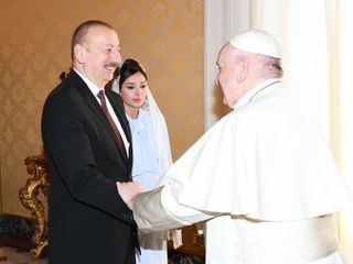 Prezident İlham Əliyev Vatikanda Papa Fransisk ilə görüşüb - YENİLƏNİB