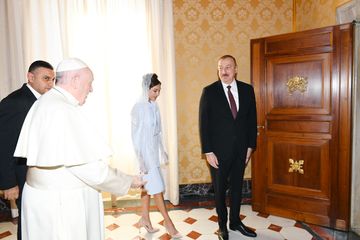 Prezident İlham Əliyev Vatikanda Papa Fransisk ilə görüşüb - YENİLƏNİB