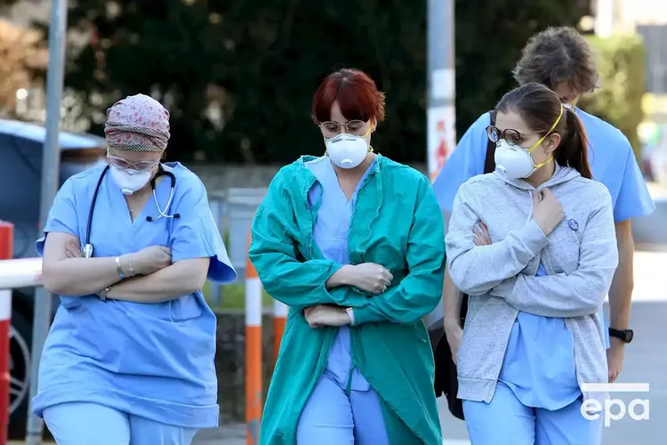 Италия вышла на первое место по числу заразившихся новым коронавирусом в Европе