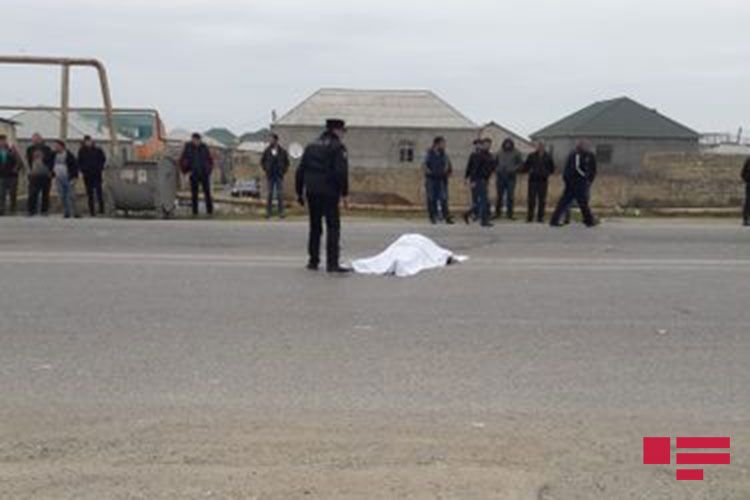 Bakıda avtomobilin vurduğu qadın ölüb - FOTO
