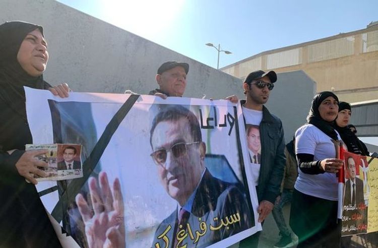 Egypt to bury former president Mubarak in military funeral