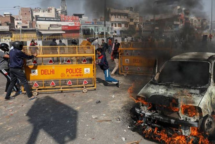 Death toll in clashes in India rises to 34