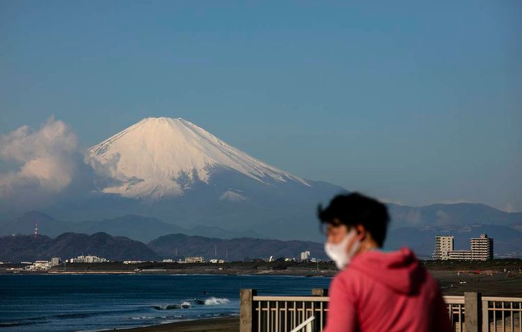 Novel coronavirus death toll in Japan climbs to eight