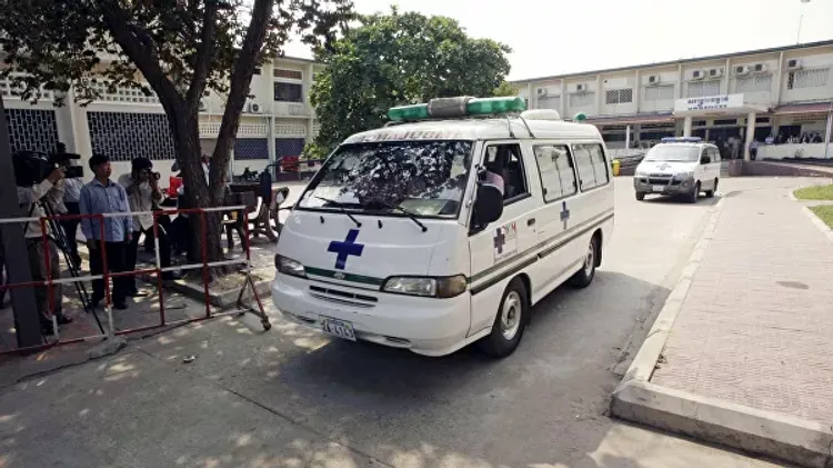 В ДТП с микроавтобусом в Камбодже погибли восемь человек