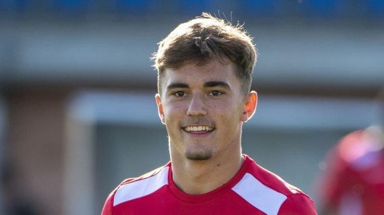“Yuventus” 18 yaşlı futbolçu ilə müqavilə imzalayıb