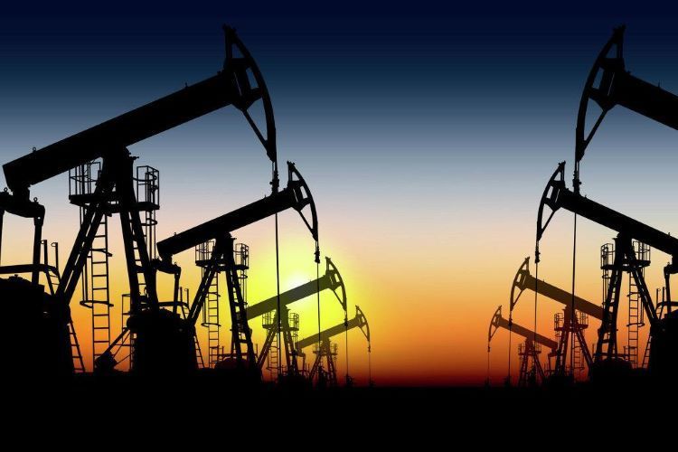 Price of Azeri Light oil decreases