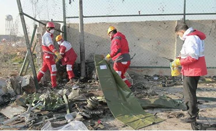 Черные ящики потерпевшего в Тегеране катастрофу самолета будут вскрыты 10 января