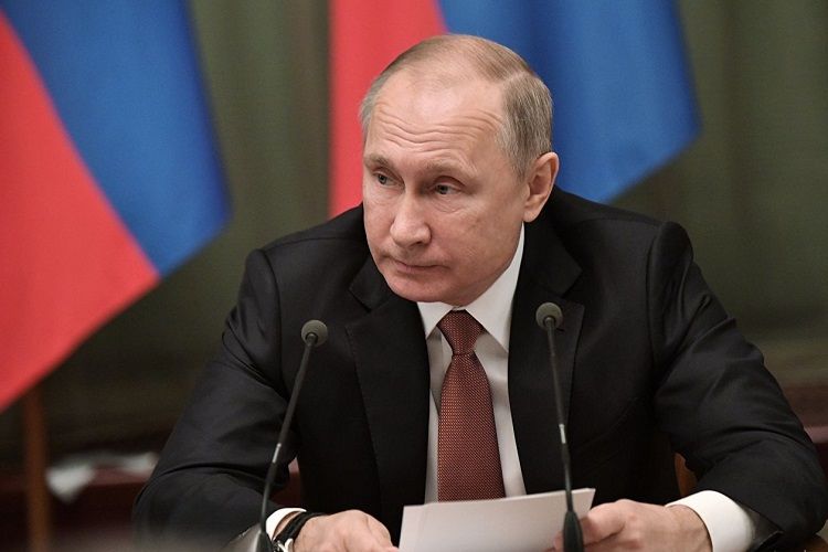 Putin: “Suriya dövlətçiliyi bərpa olunur, ölkə tədricən dinc həyata qayıdır”