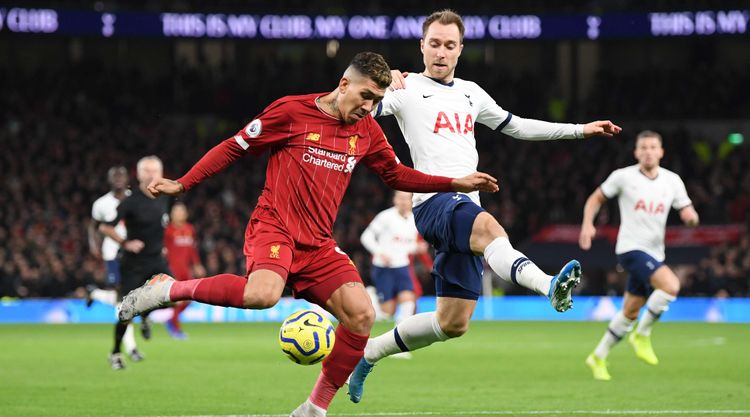 “Liverpul” mövsümdə 20-ci qələbəbəsini qazanıb, 50-ci qolunu vurub