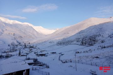 Şimal bölgəsinə qar yağıb, temperatur mənfi 11 dərəcəyədək enib