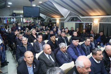 Deputatlığa namizəd Rauf Arifoğlunun seçki qərargahının geniştərkibli iclası keçirilib - FOTO