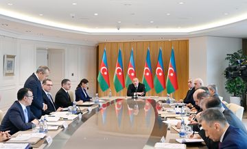 Prezident İlham Əliyevin yanında 2019-cu ilin yekunlarına həsr olunmuş müşavirə keçirilib  - YENİLƏNİB