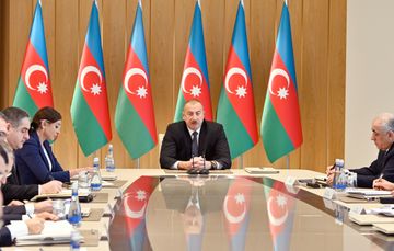 Prezident İlham Əliyevin yanında 2019-cu ilin yekunlarına həsr olunmuş müşavirə keçirilib  - YENİLƏNİB