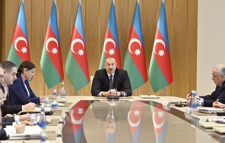 Ильхам Алиев: В прошлом году очень позитивные результаты были достигнуты в экономической сфере
