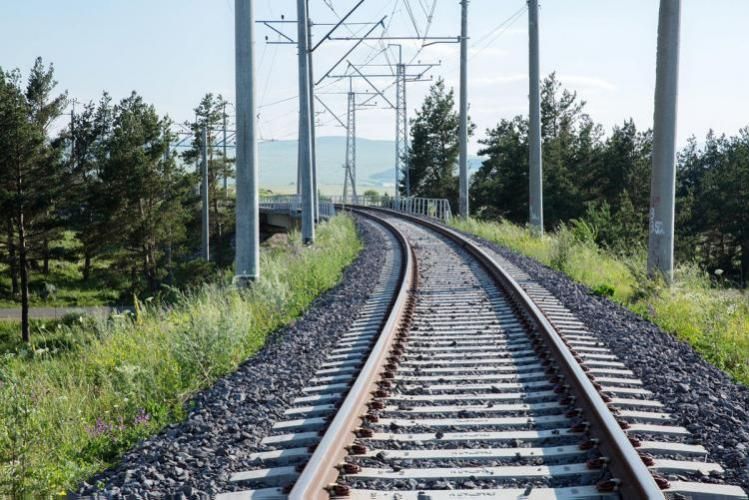 Всемирный Банк: Восстановление железнодорожной линии Алят-Астара находится на ранней стадии обсуждений