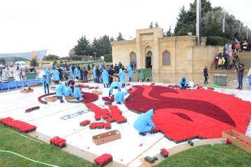 Şəhidlər Xiyabanında 20 Yanvar faciəsinin ildönümü ilə bağlı hazırlıq işləri aparılır