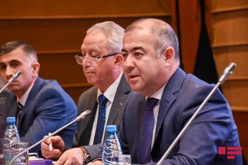 Parlament seçkilərilə əlaqədar müraciətlərə baxılmasına həsr olunan seminar keçirilib