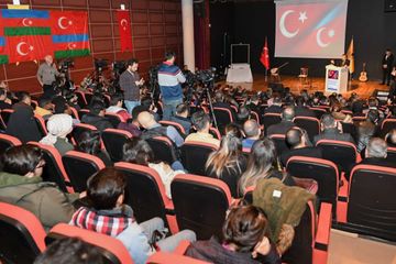 Diyarbəkirdə 20 Yanvar şəhidlərinin xatirəsi anılıb