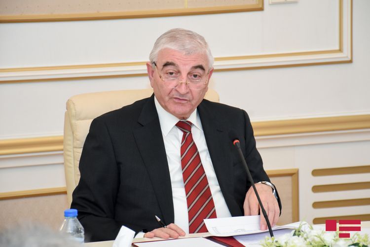MSK sədri: “Deputatlığa namizədlərin 360 nəfəri 19 siyasi partiyanın siyahısında olan şəxslərdir”